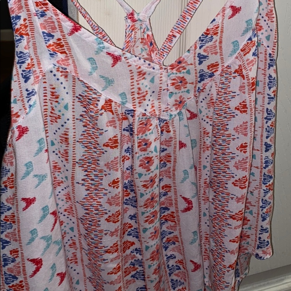 Tank - Picture 2 of 3